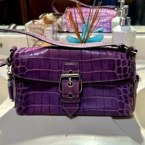 Beautiful Dooney & Burke small satchel Purse